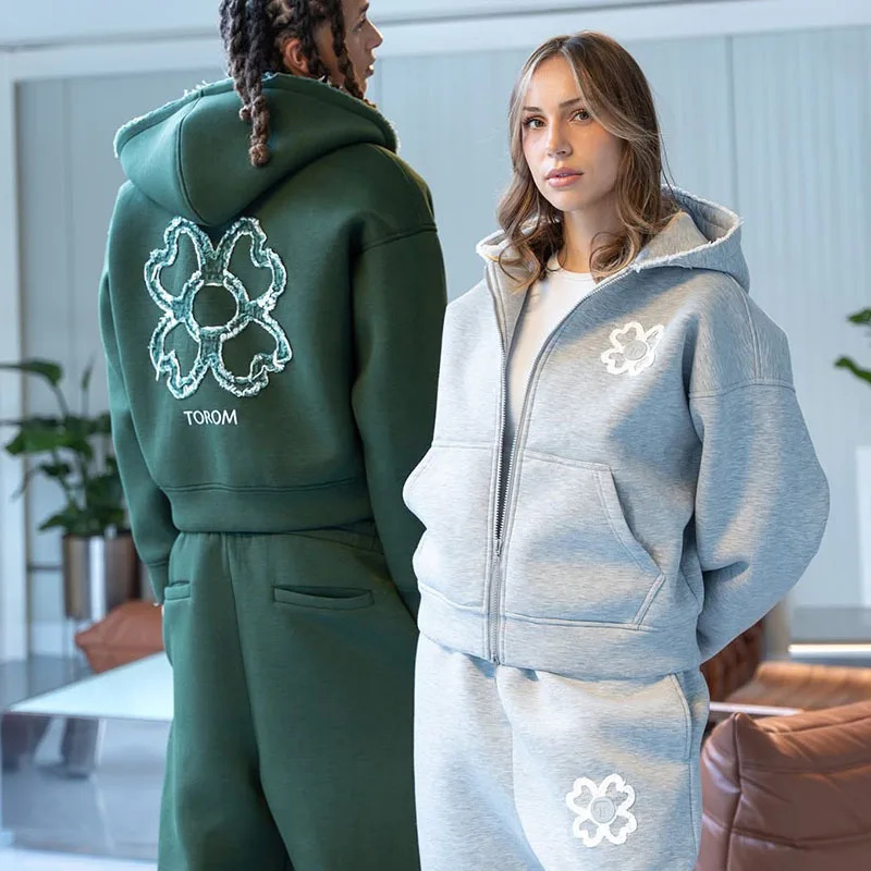 春秋オーバーサイズ四つ葉のクローバーアップリケジップアップフ - Streetwear Zipper のレビューと価格